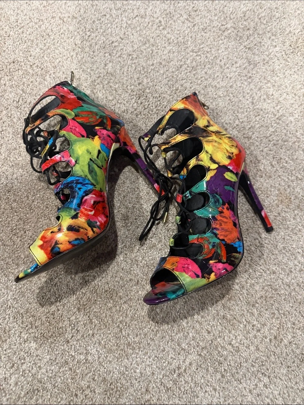 Steve Madden Stilettos heels Multicolor rainbow tie dye lace up colorful size 9